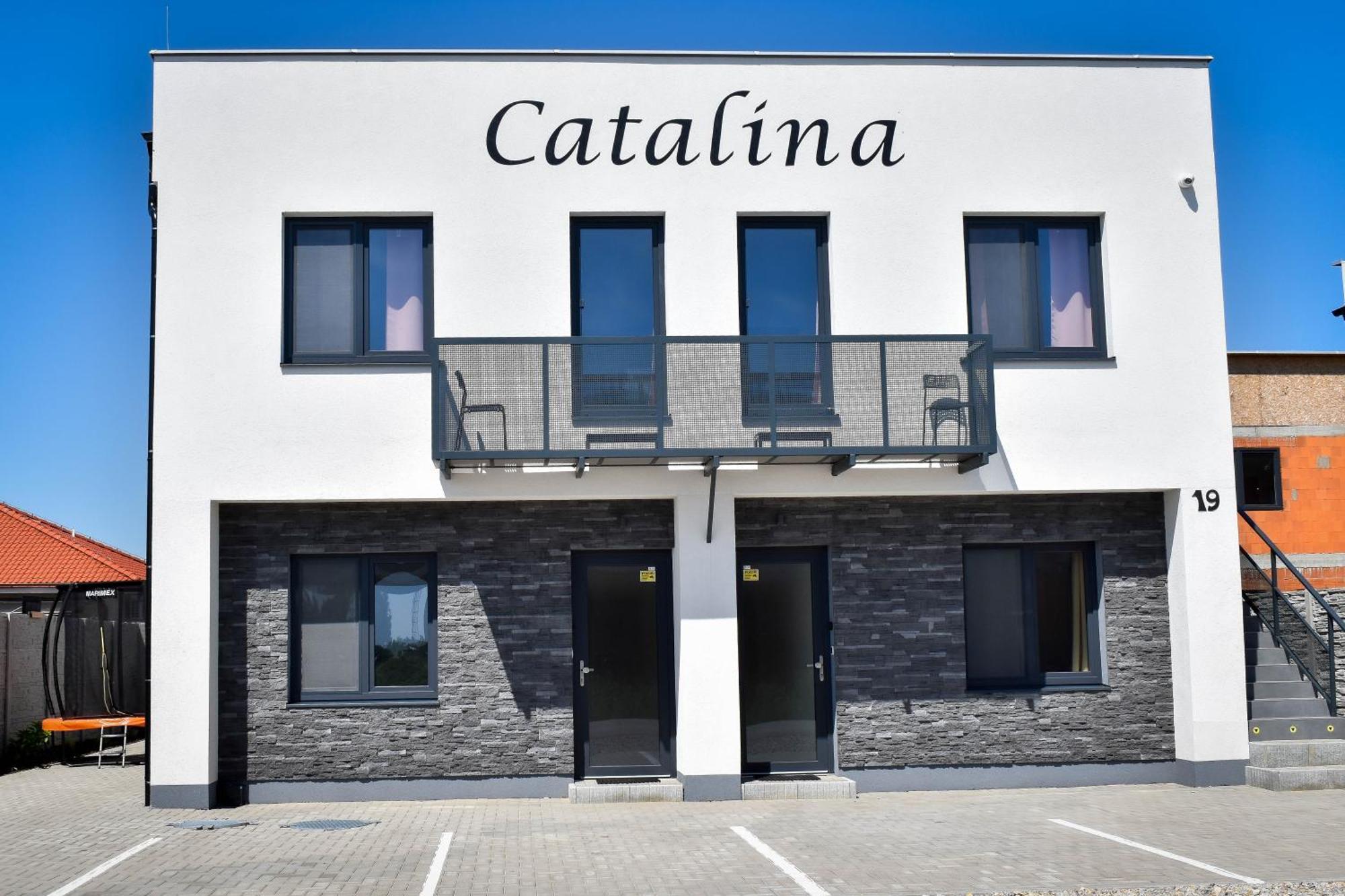 Apartmany Catalina Nesvady Exterior photo