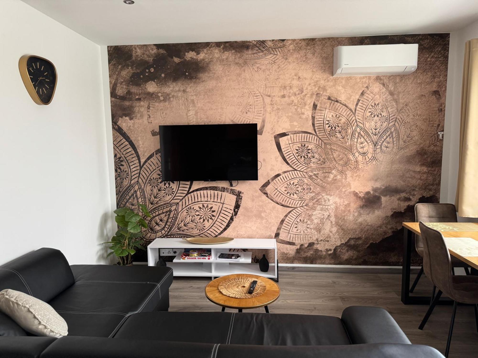 Apartmany Catalina Nesvady Exterior photo